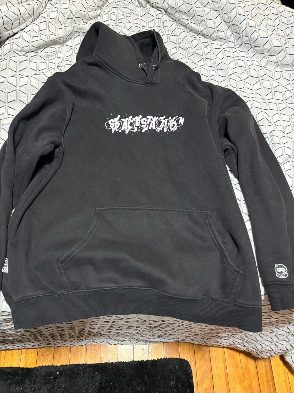Black 'SPACESTATION' Sweatshirt